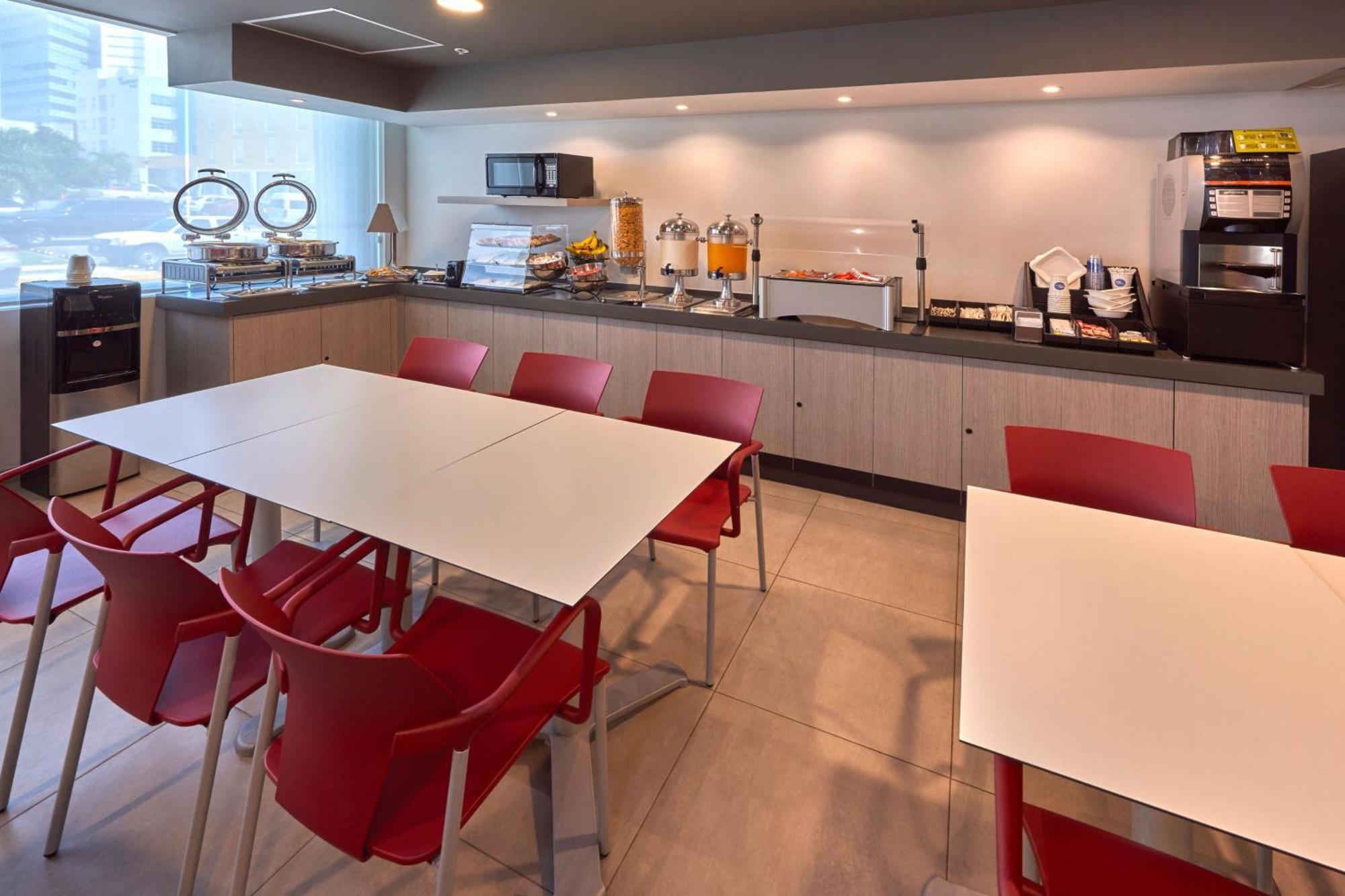 City Express Junior By Marriott Tijuana Otay Exterior foto